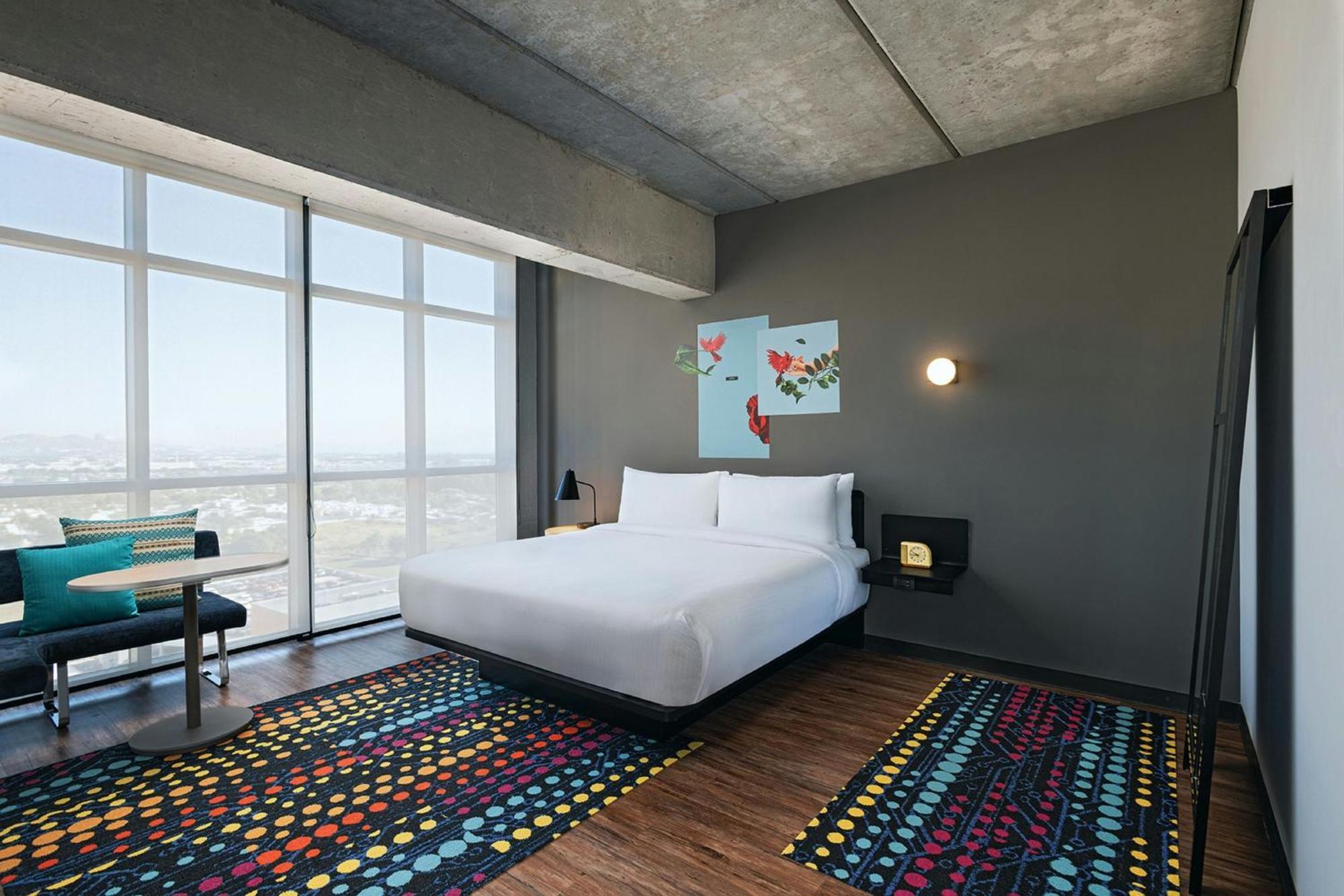 Отель Aloft Guadalajara Sur Санта-Анита Экстерьер фото